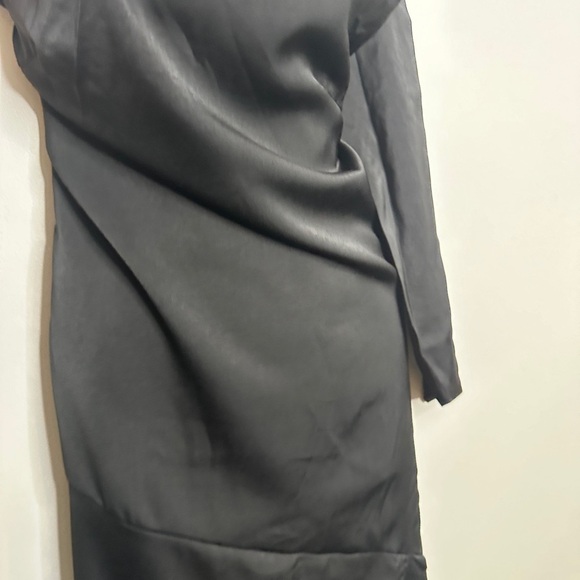 ECYANER Women's Elegant Sleeveless  Dress Backless Satin Backless Midi Cocktail - Picture 7 of 12